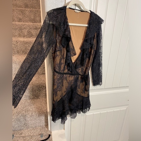 For Love & Lemons Daphne Lace Mini dress in Black/Nude - Picture 9 of 10